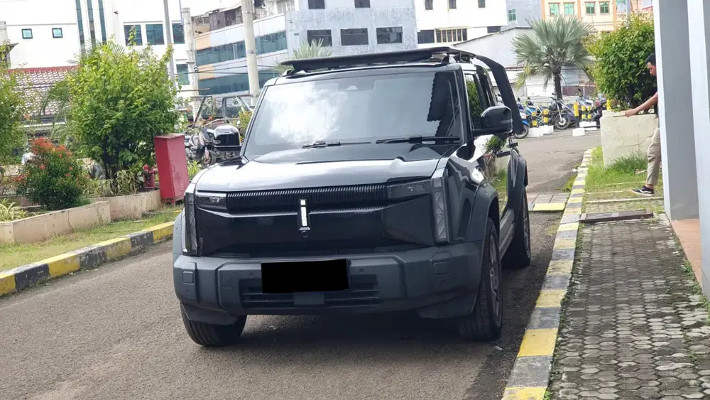 Km12rb chery j6 rwd 2024 hitam