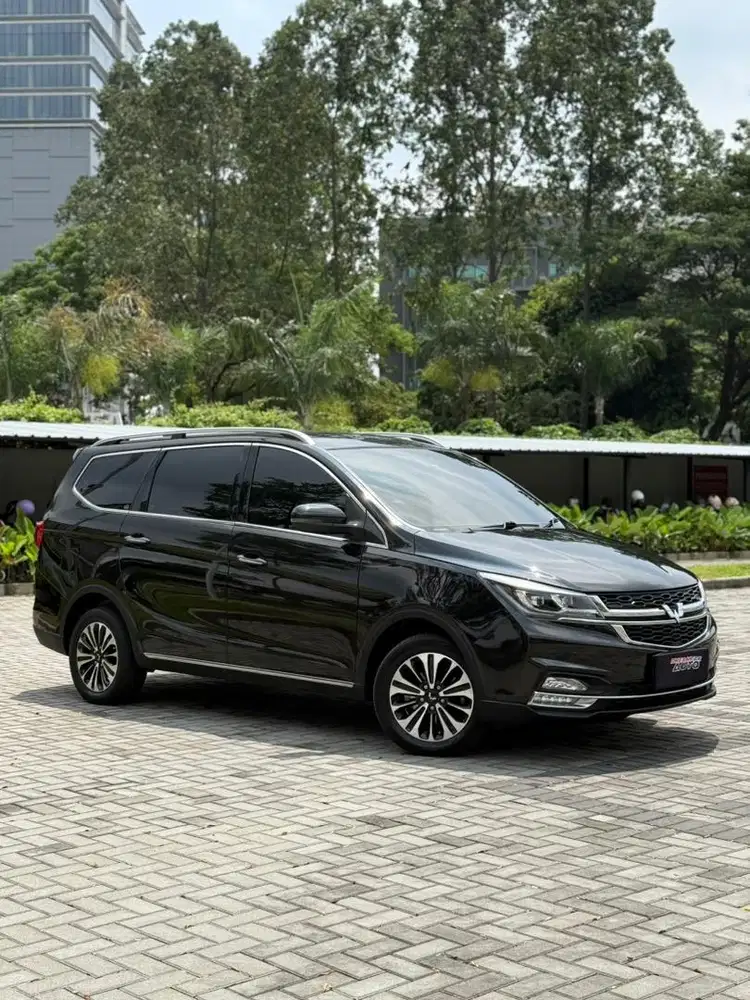 Wuling Cortez T Luxury Nik 2022 Hitam Km 43rb