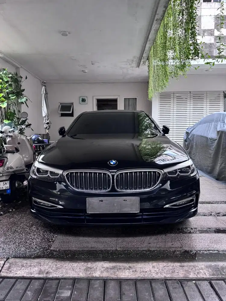 BU CASH TERMURAH! BMW 520i G30 DIESEL 2019 SUPER ISTIMEWA DARI BARU!