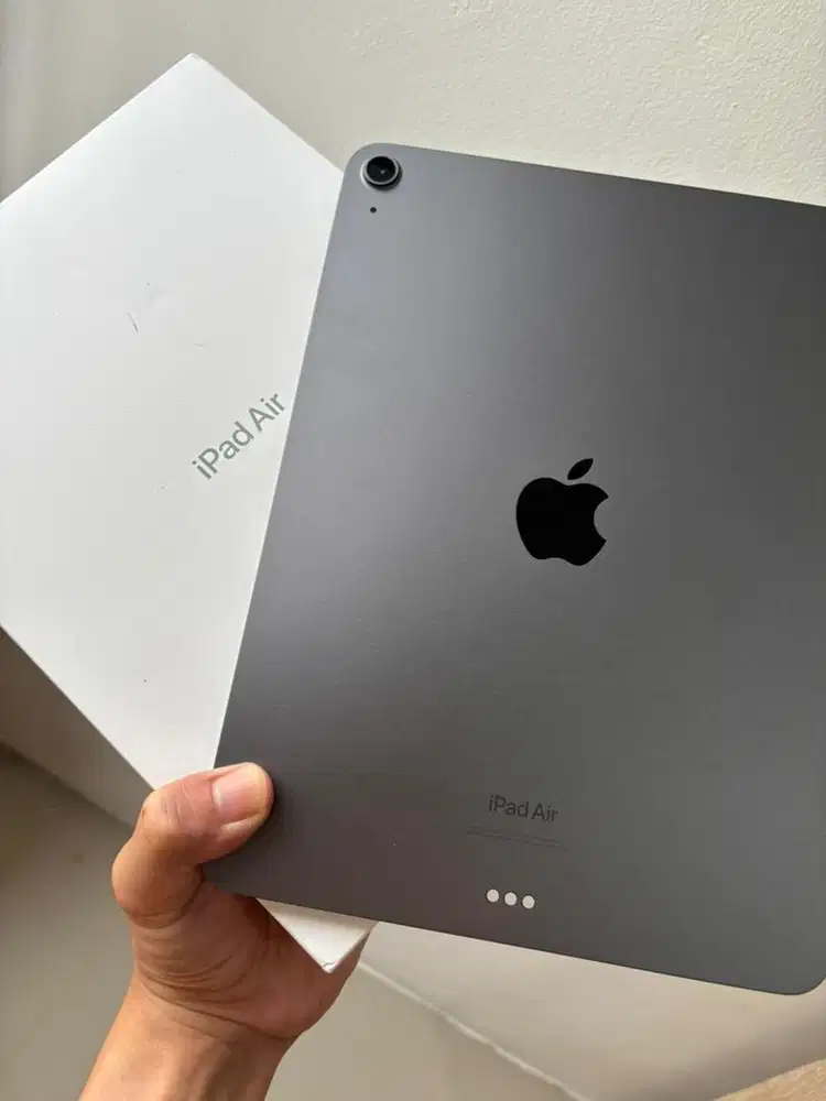 Ipad air 5 256gb garansi aktif