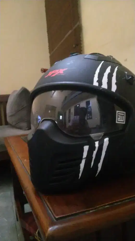 helm JPX hitam fullface