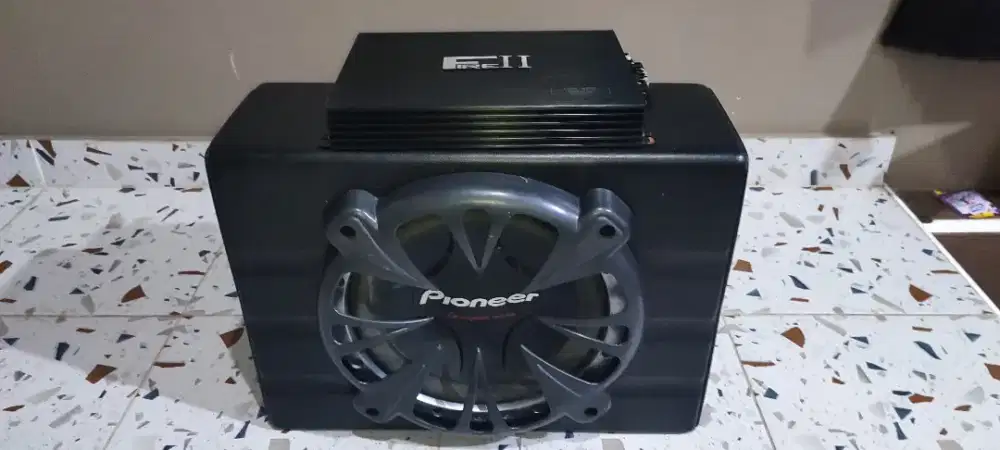 Subwoofer Pioneer dan power amplifier FireII