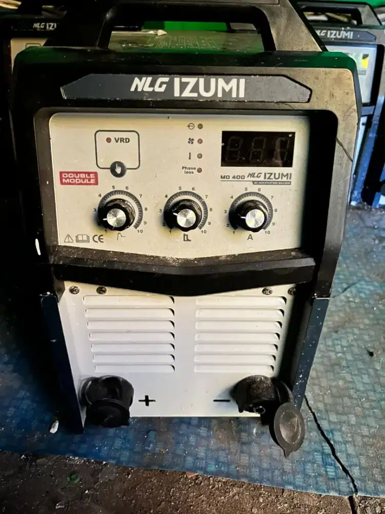 TRAVO LAS IZUMI 400 AMP 3 PASH