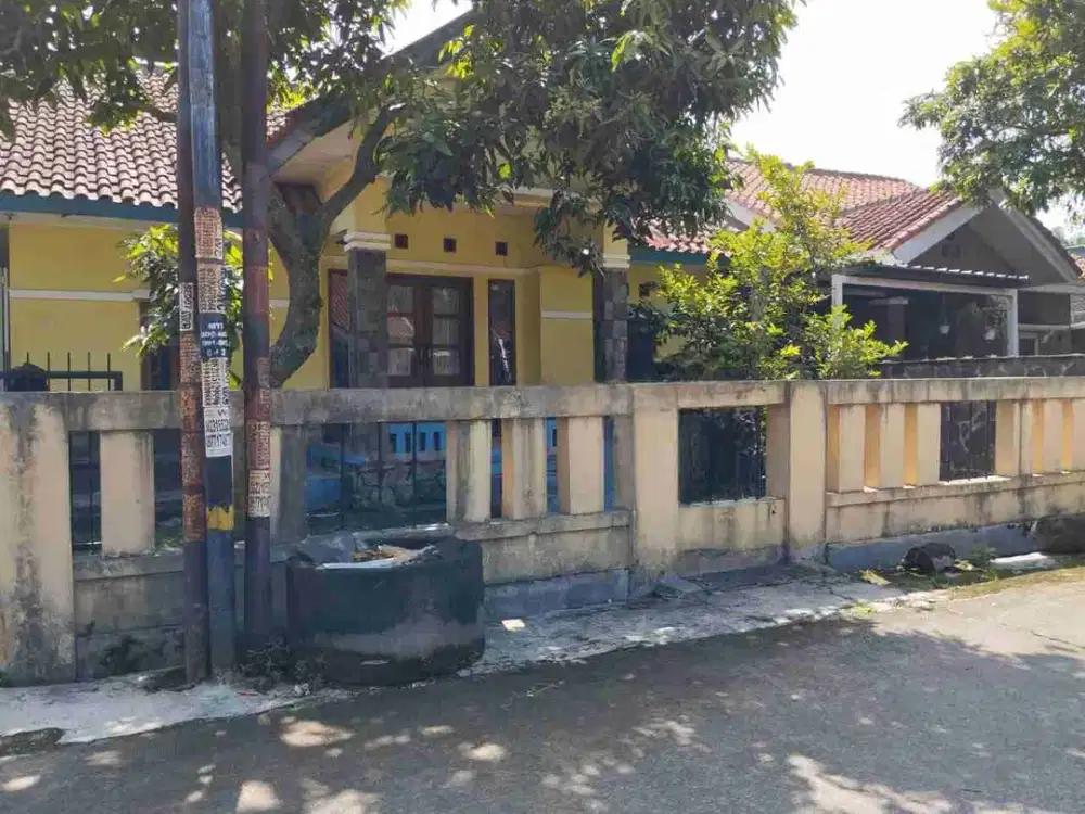 DIJUAL RUMAH STRATEGIS DENGAN LINGKUNGAN NYAMAN DAN TENANG DI PASIR POGOR