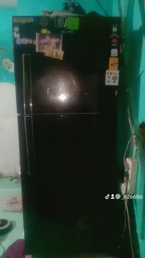 POLYTRON KULKAS 2 PINTU PRX 212S 210 LITER