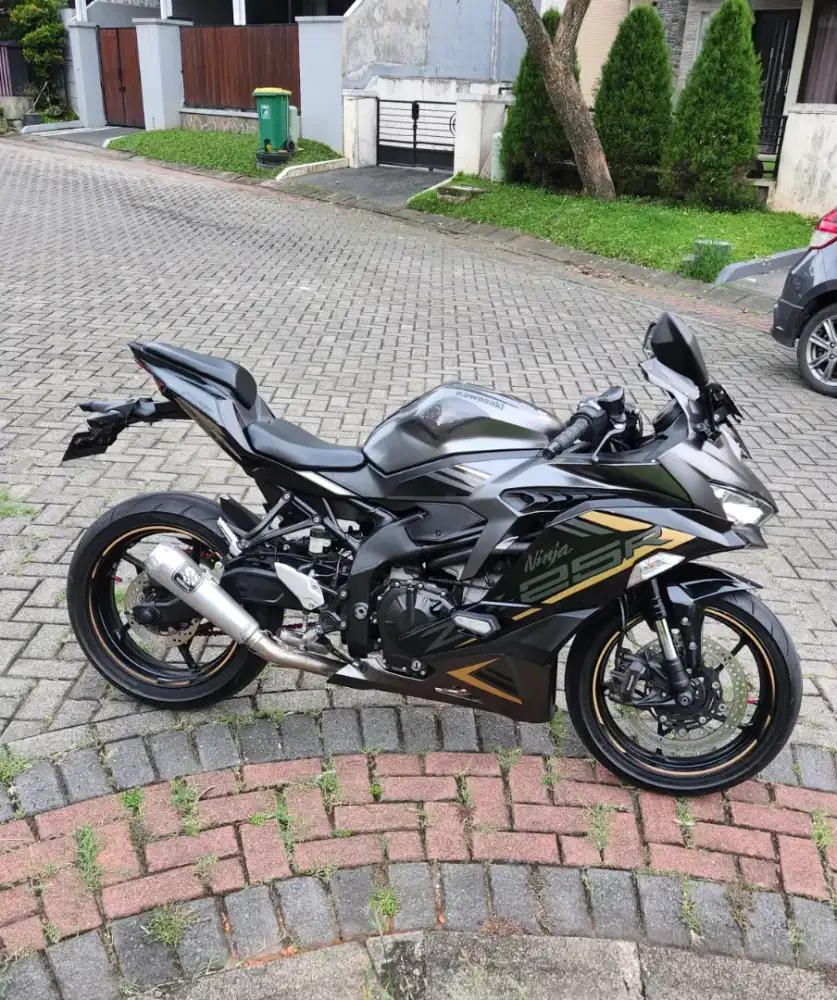 Kawasaki ZX25R malang
