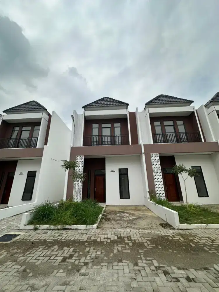 RUMAH KOMPLEK EKA SURYA LB 90 UK 6X15