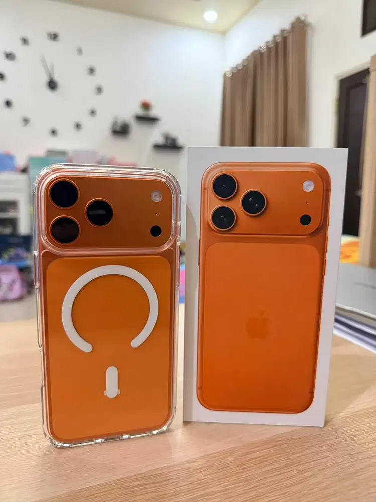 IPHONE 17 PRO MAX 256 COSMIC ORANGE