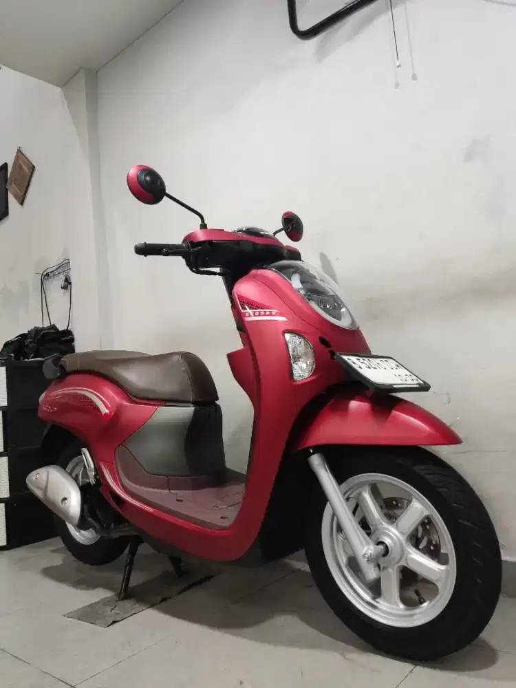Scoopy New Keyless 2025 Bln 10 Istimewa Seperti Baru Gres ABBA