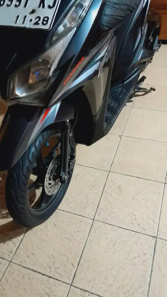 Honda vario 125 KZR Lengkap