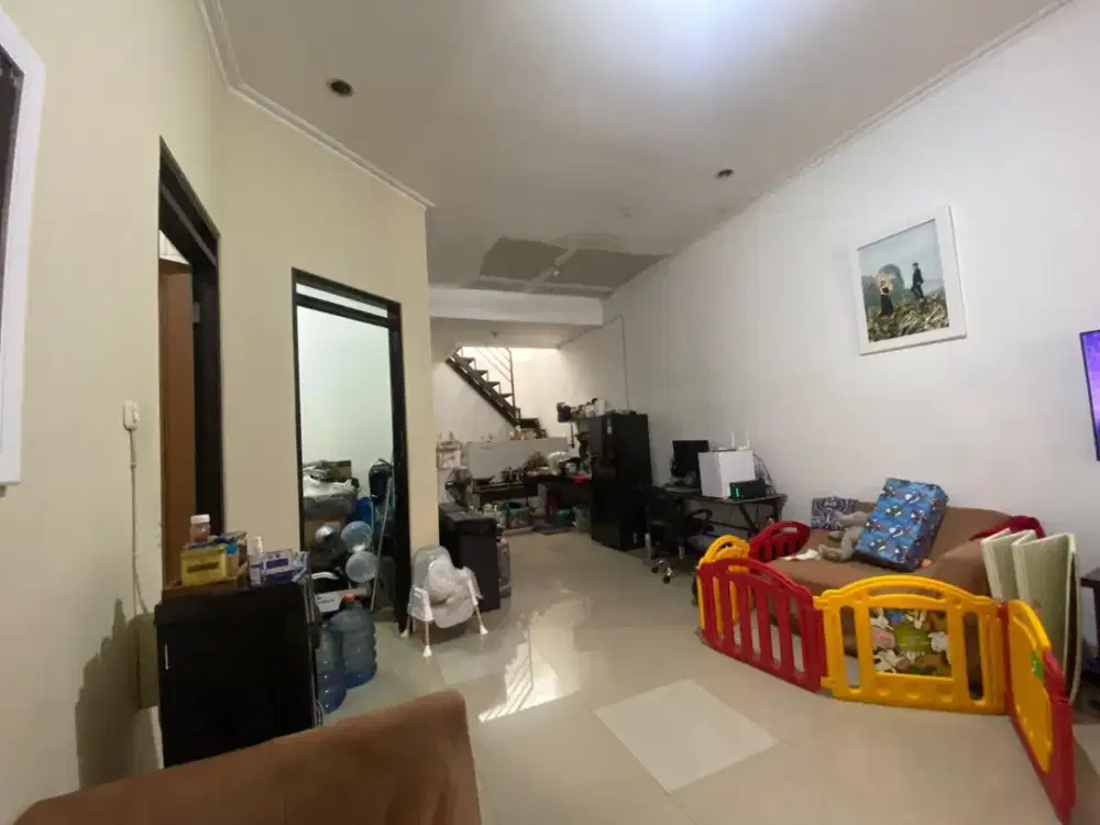 Rumah Bagus Siap Huni di Singgasana Pradana