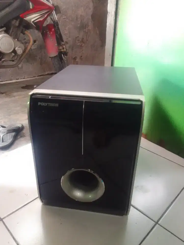SUBWOOFER POLYTRON