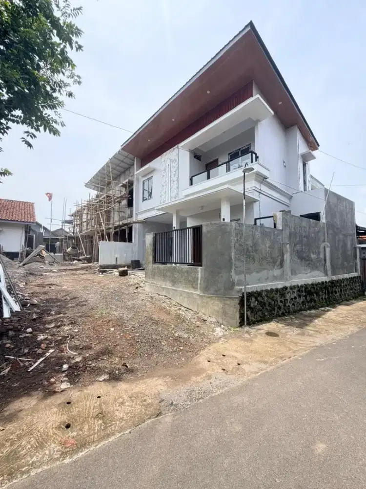 Termurah di Areanya! Rumah 2 Lantai Dekat Pasar Goden Sleman