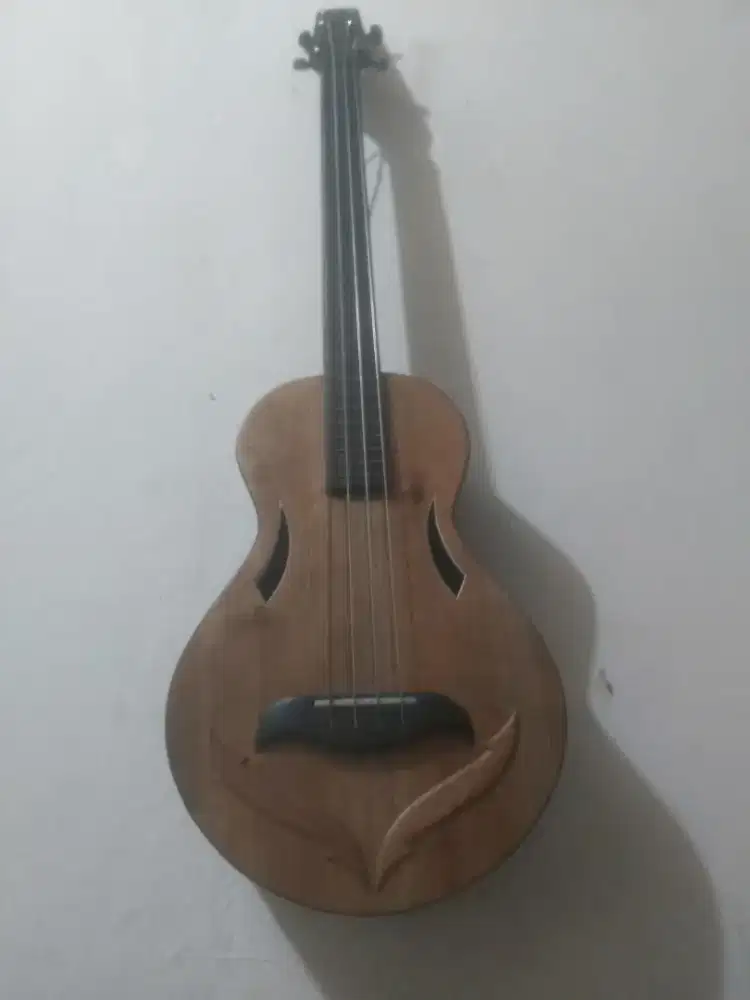 Vintage Bass Acoustic