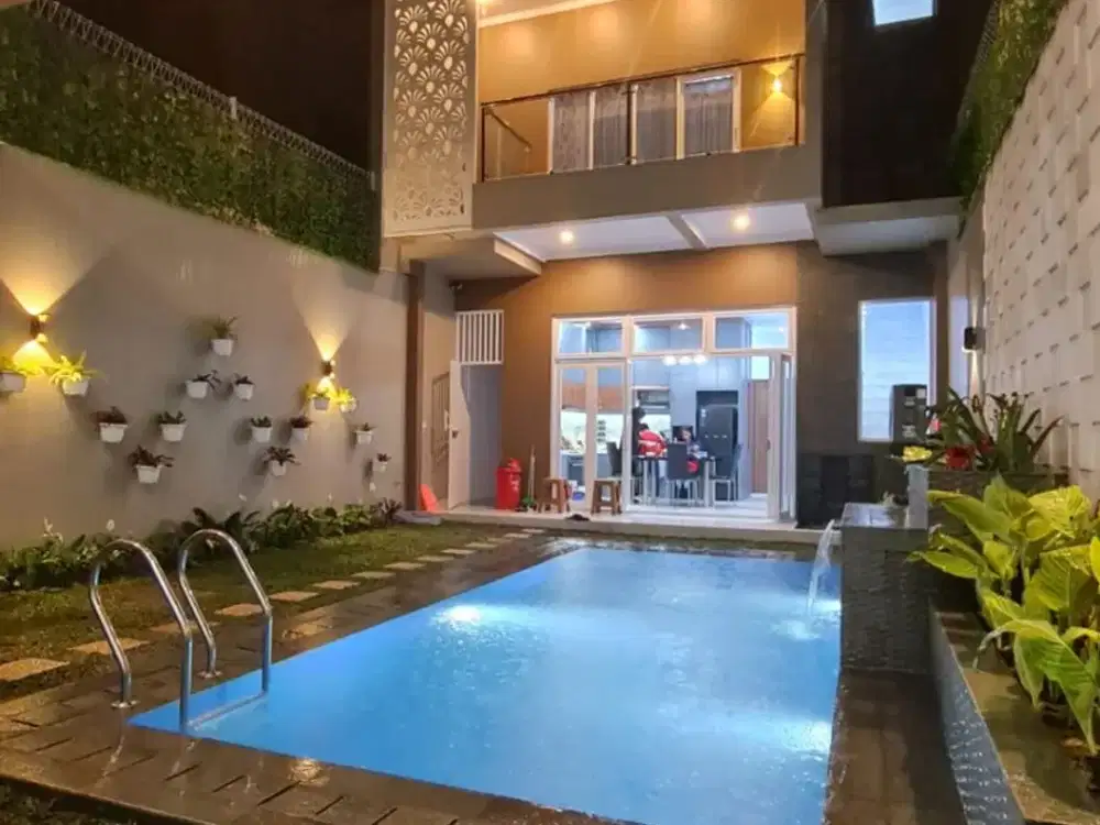 Rumah Baru Full Furnished Ada Kolam Renang di Budi Indah Setiabudi