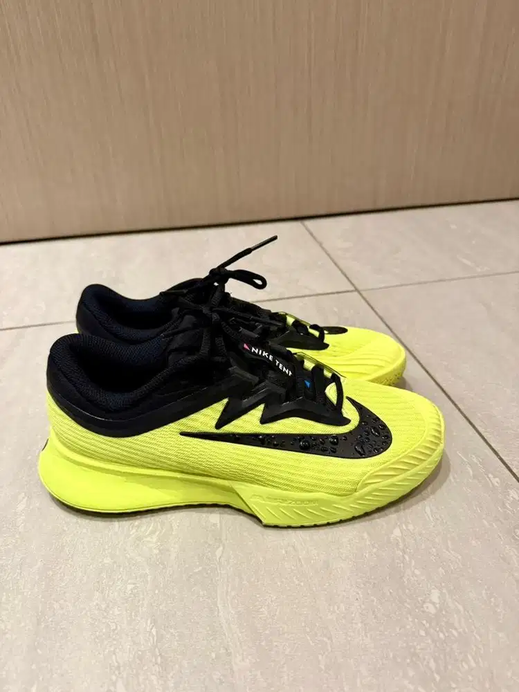 NIKE Women Tennis Vapor Pro 3 - Lemon Twist
