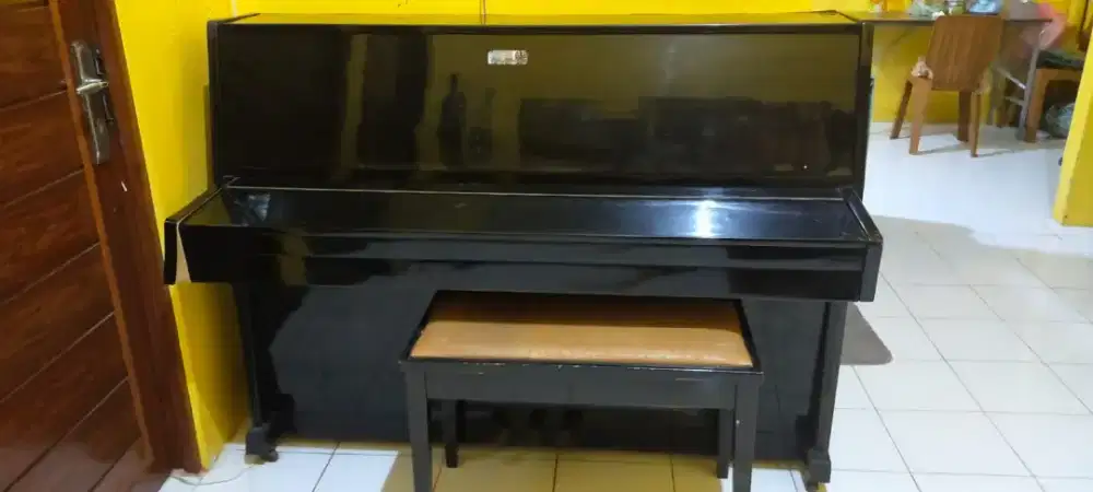 Standing Piano  merk Lipmann