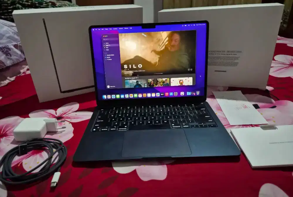 Macbook Air M2 2022 8/256Gb Resmi Digimap