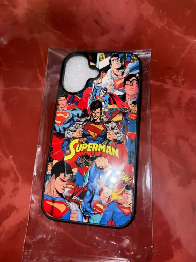 Sofcase Iphone 16 Superman Edition