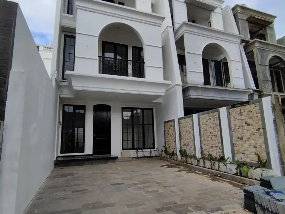 Rumah Jual Brand New Pancoran Area Elite Jakarta Selatan