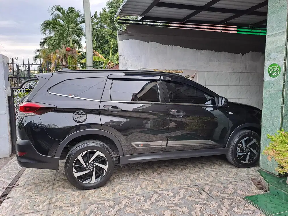 Toyota Rush 2023 Bensin