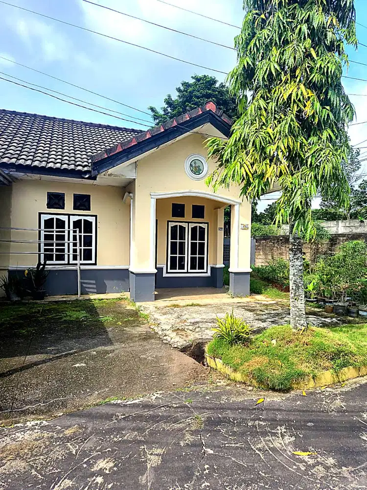 LANGKA! Rumah Hook 153m² Puri Impian Palembang57- BU 570Jt Nego
