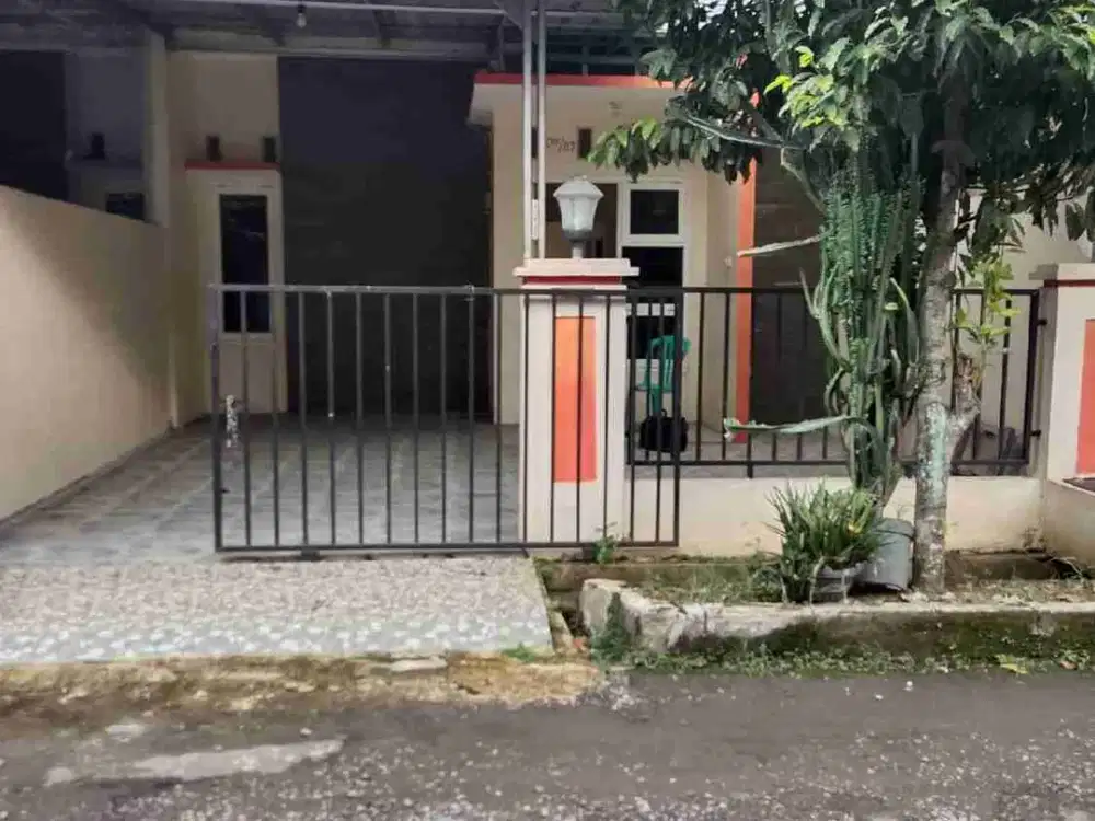 Dijual murah rumah 1 lt siap huni di griya pondok rajeg