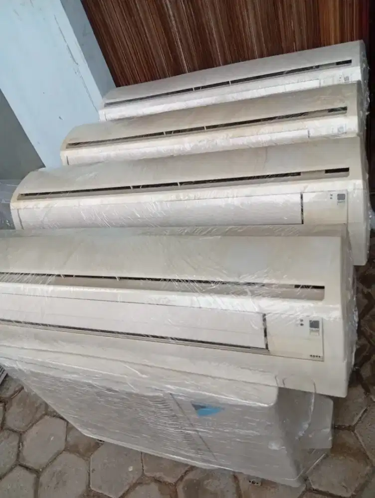 AC 2pk Daikin Thailand