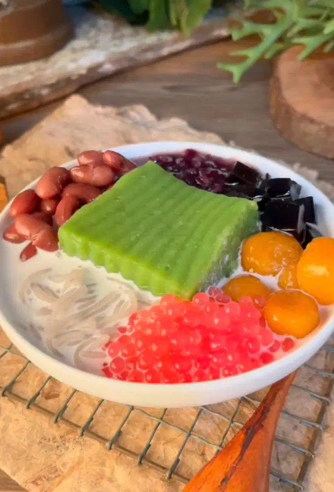 DICARI KARYAWAN UNTUK PENJUAL ES CAMPUR