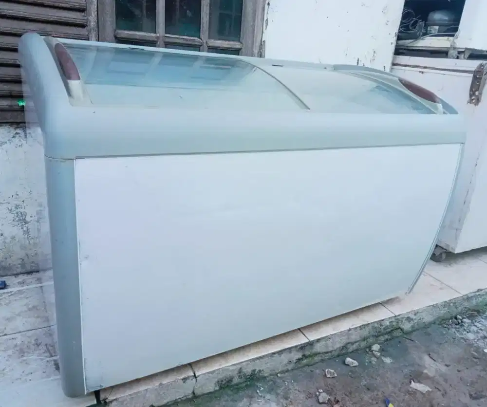 Frezzer sleding gea 360L