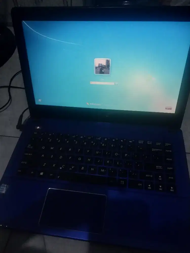 Di jual aja nih laptop