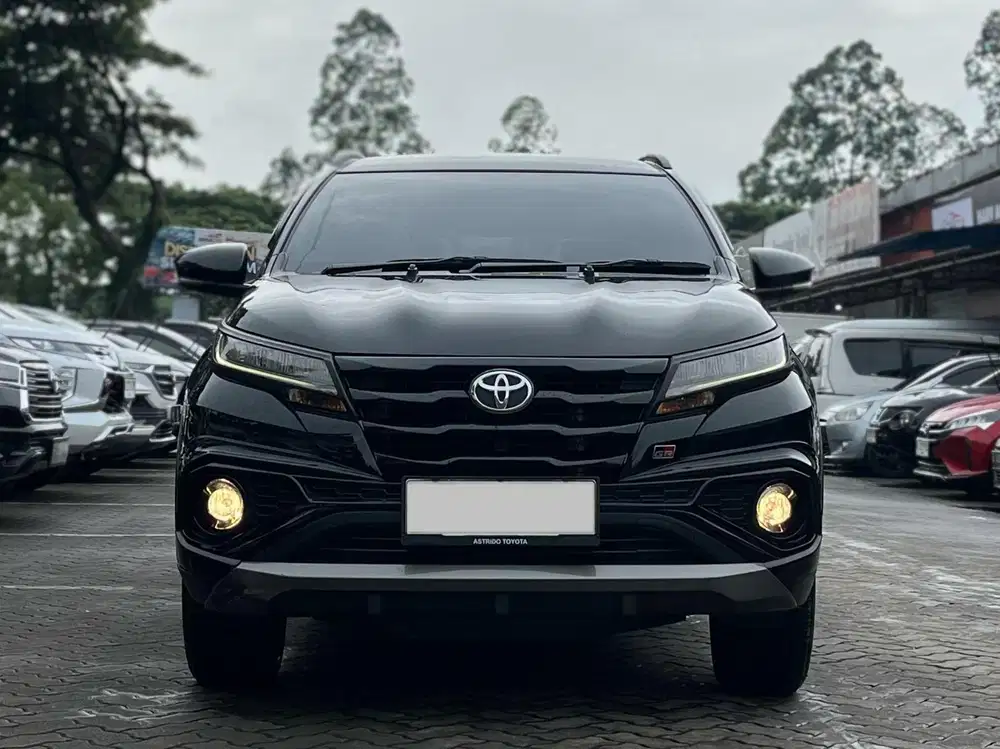 TERMURAH TOYOTA RUSH GR 1.5 AT 2024 HITAM