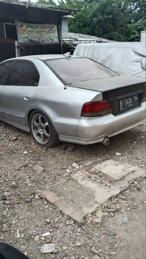 Jual butuh mobil sedan