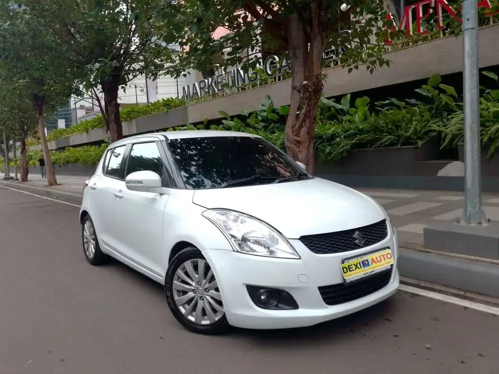 (KM50000)SUZUKI SWIFT GX AT 2015 NIK 2014 ISTIMEWA KM RENDAH