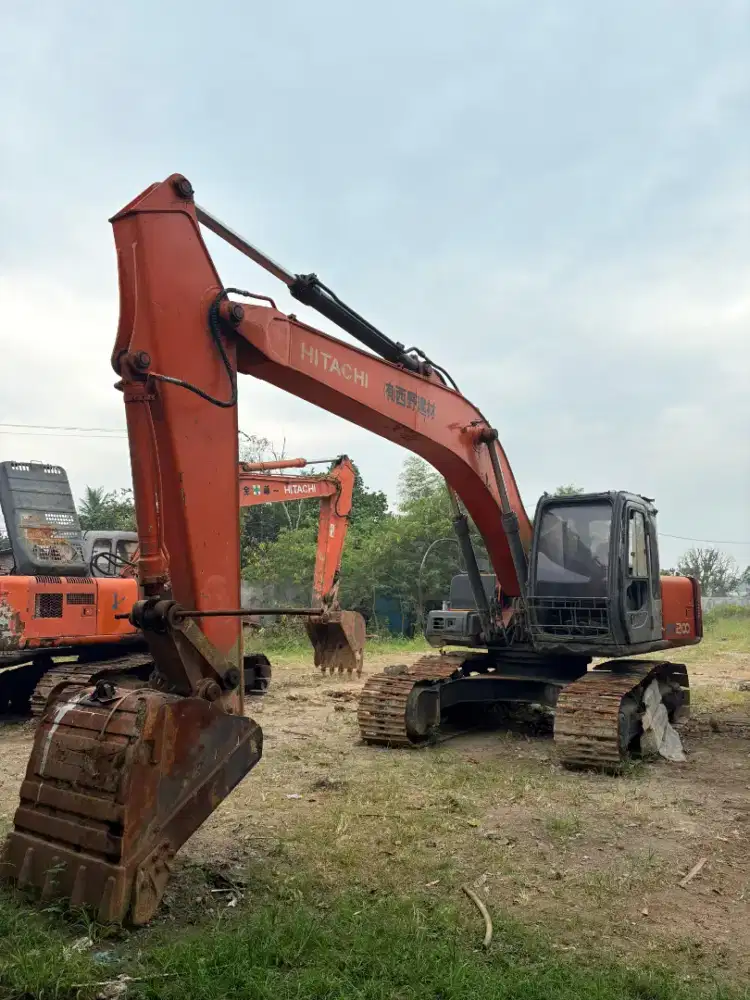 Excavator Hitachi ex 200