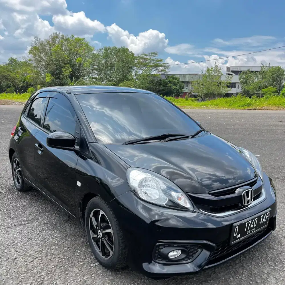 JUAL MOBIL AGYA TIPE TRD