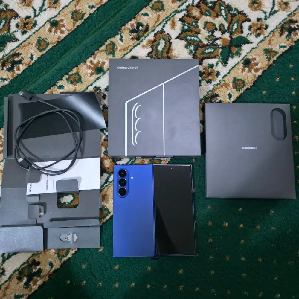 Z fold 7 512gb sein fullset lengkap ori
