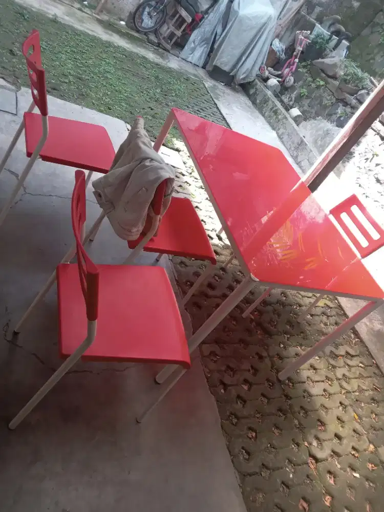 Meja Makan mewah full set