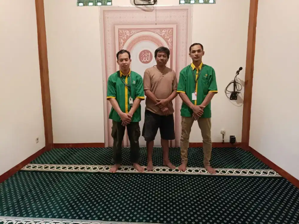 Karpet Masjid Hijau Bintik