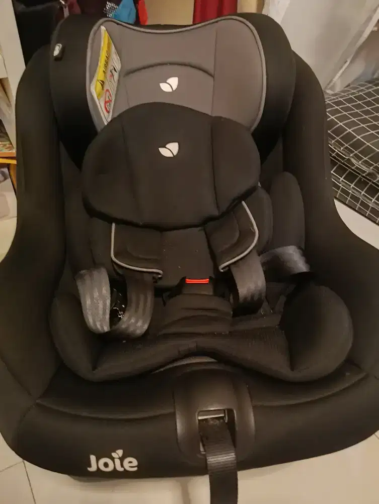 Dijual baby car seat black joie
