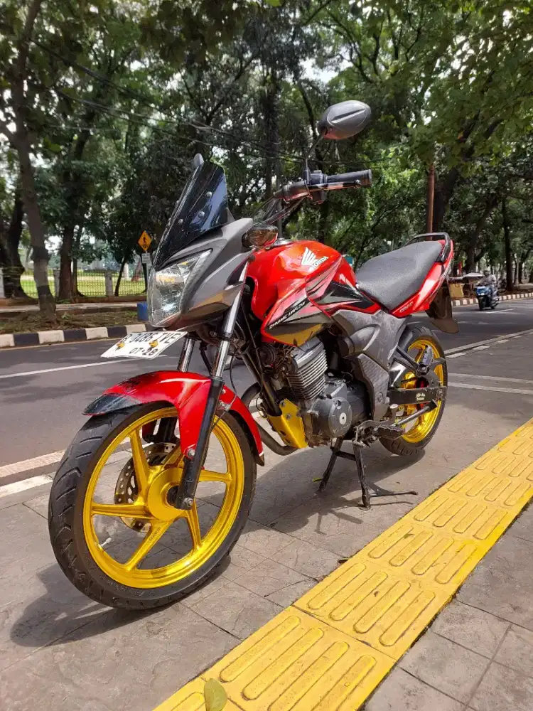 DIJUAL CASH HONDA VERZA 150 THN 2013 PAJAK IDUP SIAP PAKAI