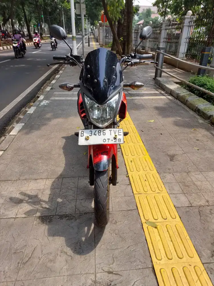 DIJUAL CASH HONDA VERZA 150 THN 2013 PAJAK IDUP SIAP PAKAI