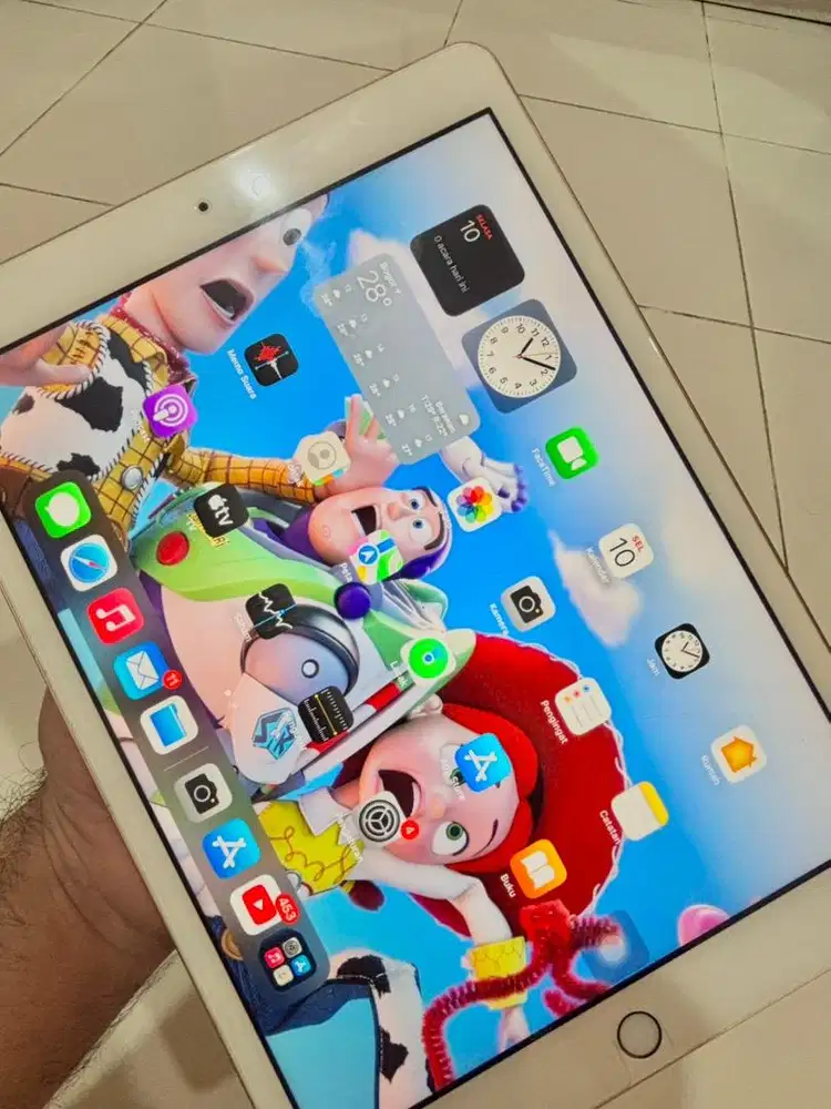 IPAD GEN 8 11 INCH BISA NEGO