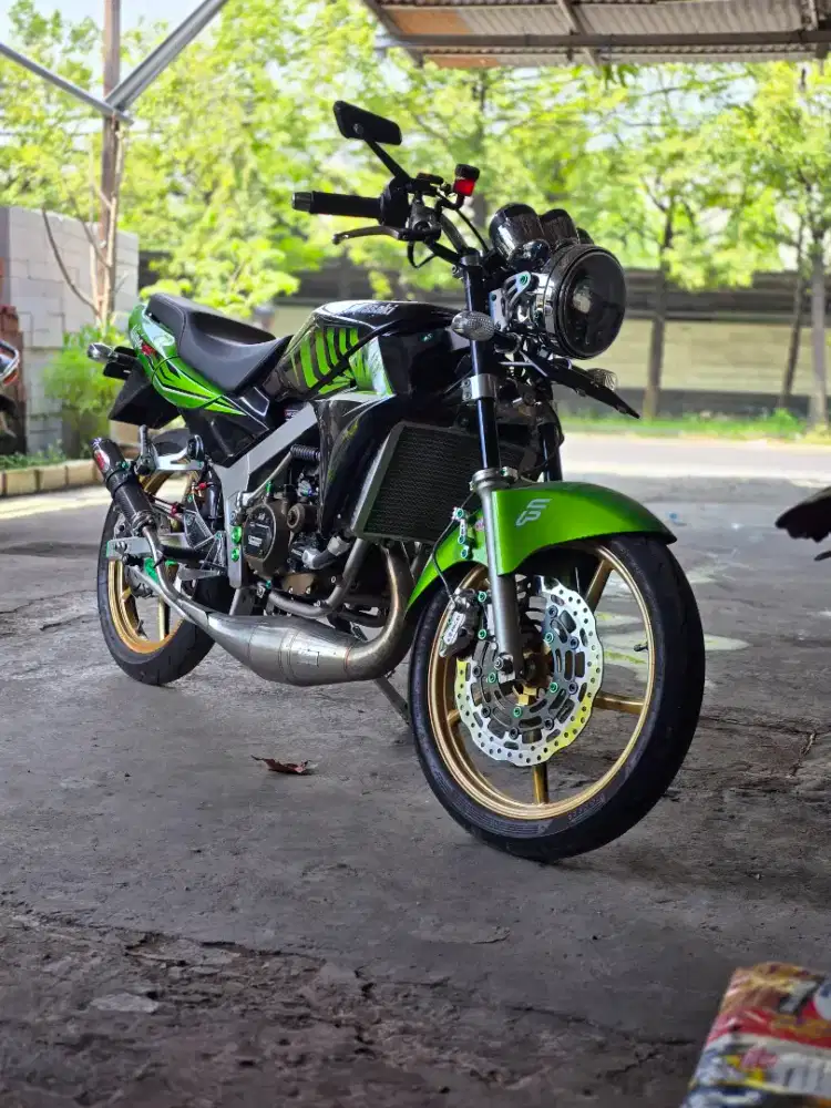 Kawasaki Ninja Ss 2014