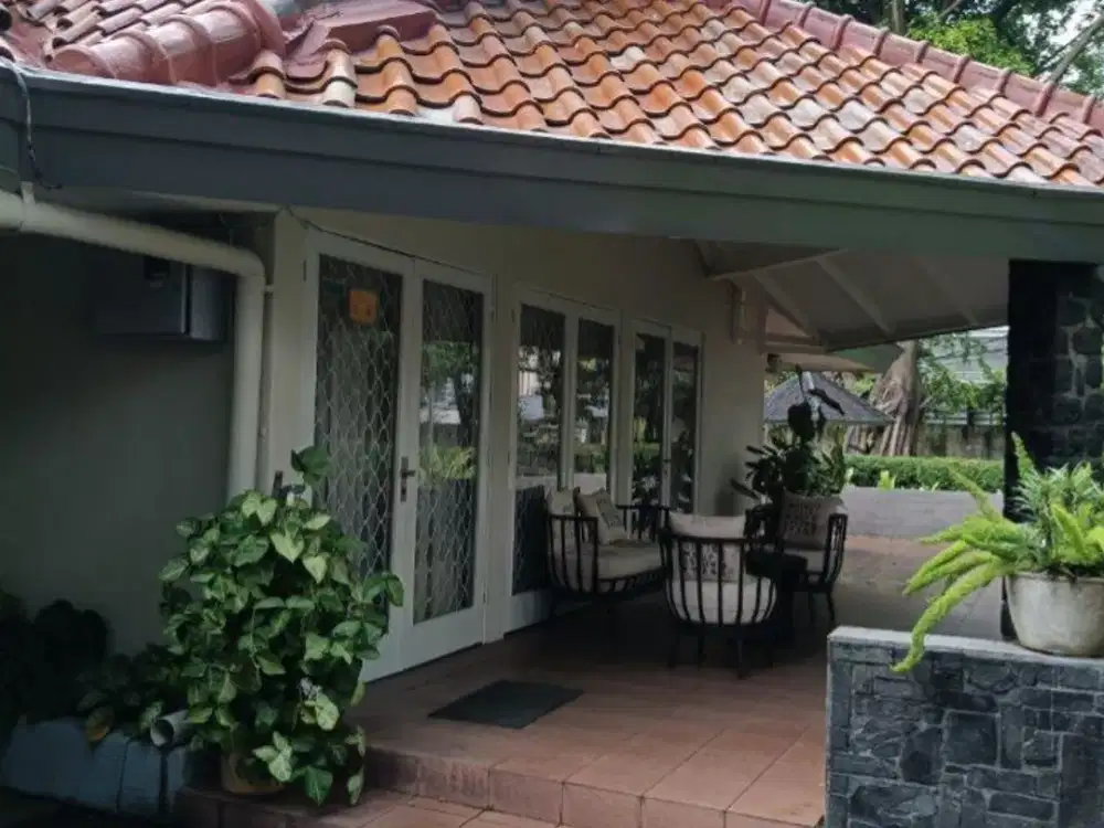 Rumah Belanda Di Sayap Dago dekat Kampus Itb unpad rs bromeua bandung
