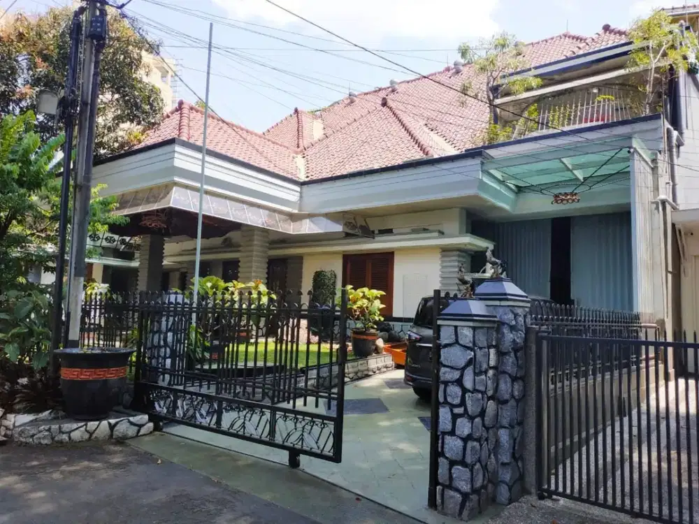 Dijual Rumah Bagus Mewah Terawat Sayap Riau Bandung