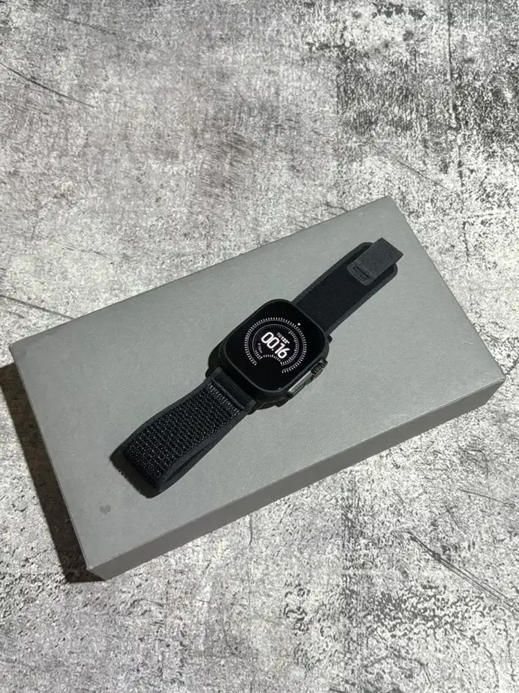 Apple Watch Ultra 2 49mm Black Titanium Ex IBox