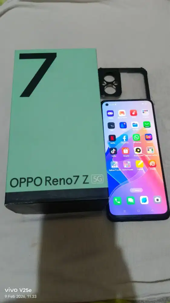 Oppo Reno 7 z Ram 8/128GB fullset