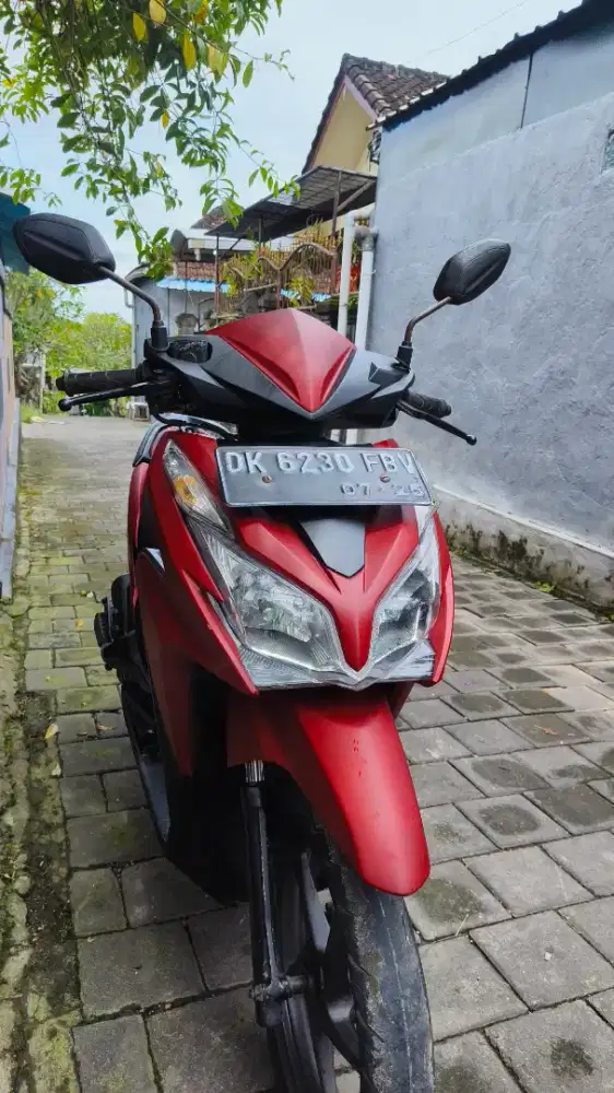 VARIO 125 KZR TAHUN 2014