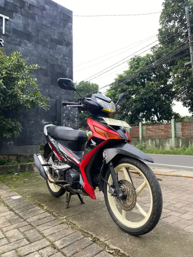 Supra X 125 PGM FI 2015